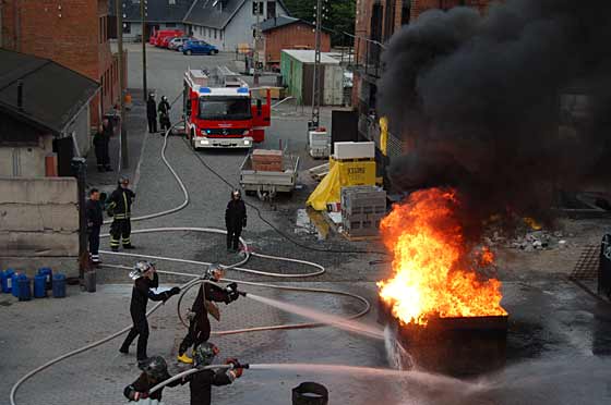 Ungdoms brandkorps får flere år til at slukke ild