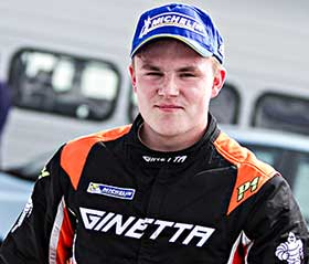 Skal Frederik Mortensen køre race i England for dine skatte kroner?