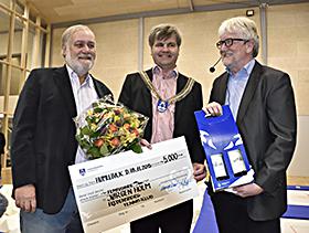 fritidslederprisen. Den gik til Jørgen Holm Fredensborg Tennisklub