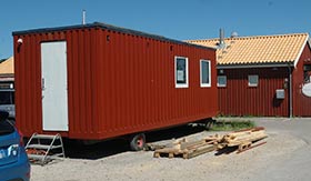 Omklædningsvognen, mens den endnu stor på sin plads på Nivå Havn. Arkivbillede. Foto: John Stæhr 