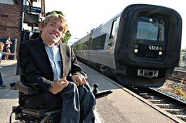 Det er den forkerte vej at gå” siger Kristian Hegaard, formand for Handicaprådet.