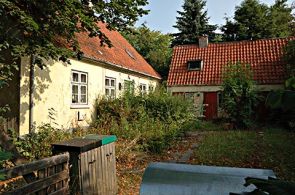 Mariehøj 2 Niverød bygget 1827 - Særdeles velbevaret og velproportioneret hus med fin kulturhistorie. I fare for at blive revet ned.