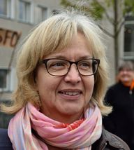 Hanne Berg, SF, Medlem af byrådet og formand for Børne- og Skoleområdet. 